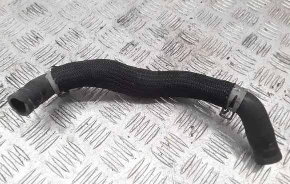 Ford Maverick Engine coolant pipe/hose