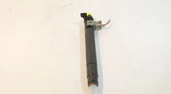 Peugeot 508 Fuel injector 9686191080