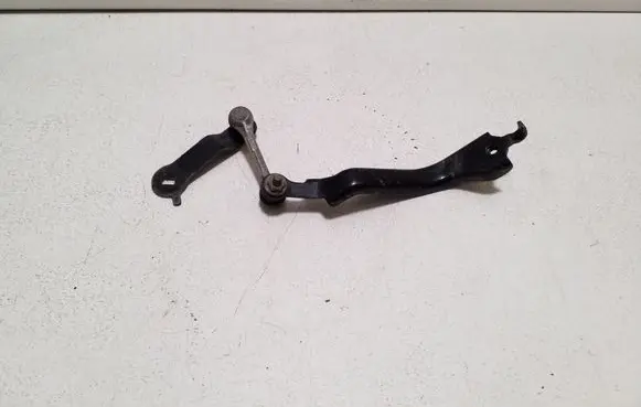 Toyota bZ4X Rear height level sensor lever 