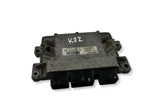 Renault Clio III Engine control unit/module 8200700695 S120200113 8200774747