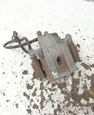 Toyota Prius (XW20) Front brake caliper