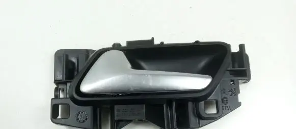 Peugeot 308 Front door interior handle 25527W01 M1621