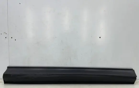 Mazda CX-5 II Front door trim (molding) kb7w-51ra1