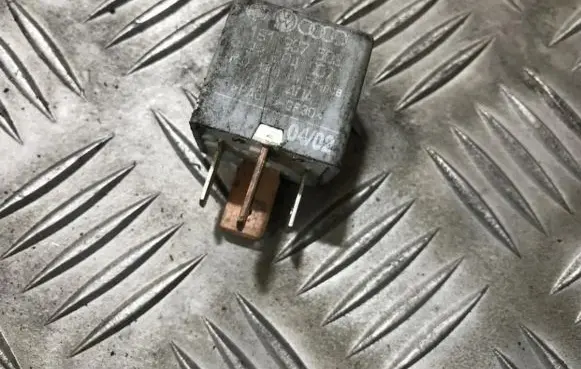 Volkswagen Polo Other relay 191937503 22204007