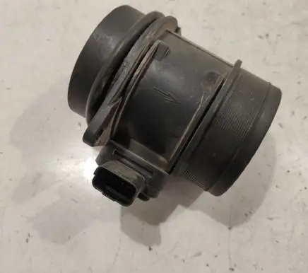Peugeot 607 Mass air flow meter 9645948780