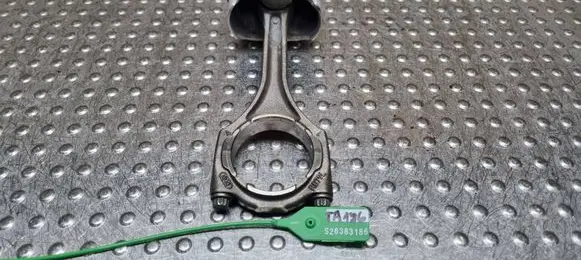 Audi RS6 C7 Piston with connecting rod S26383186 079107104CE R079L