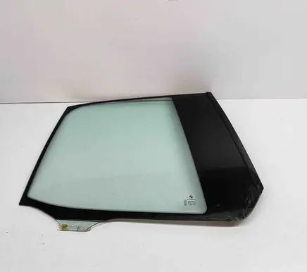BMW i3 Rear door window glass 7288186