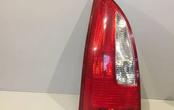 Mazda Premacy Rear/tail lights 22061908