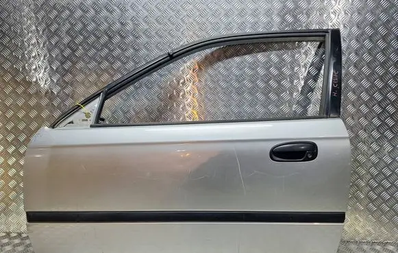 Honda Civic Front door S26405525