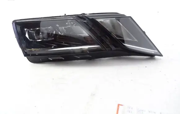 Skoda Octavia Mk3 (5E) Headlight/headlamp 5E3941016D