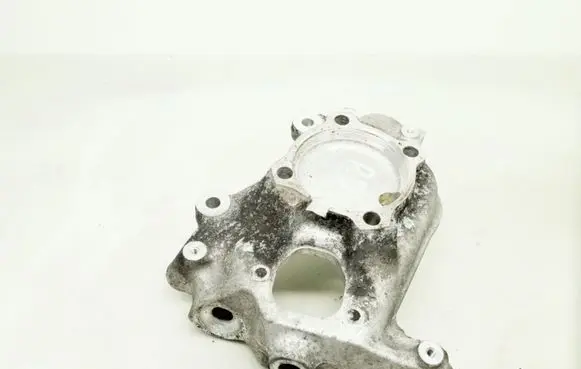 BMW 6 E63 E64 Front wheel hub spindle knuckle 6762018