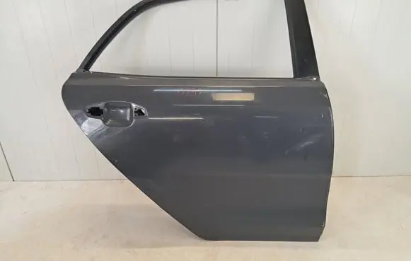 KIA Rio Rear door