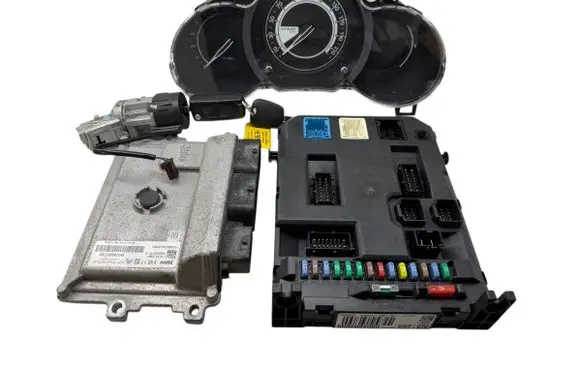 Citroen C3 Engine ECU kit and lock set 9805895780 9666952080 98041179XT