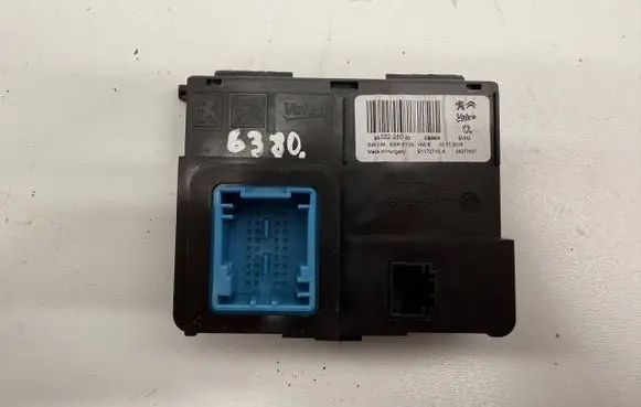 Opel Grandland X Other control units/modules 9832228080
