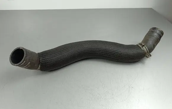 Jeep Wrangler Engine coolant pipe/hose 68280779AB