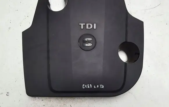 Seat Exeo (3R) Engine cover (trim)