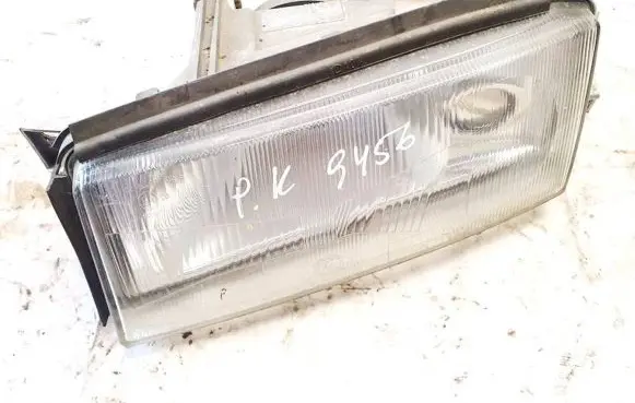 Skoda Octavia Mk1 (1U) Headlight/headlamp 24608500li 246085-00li