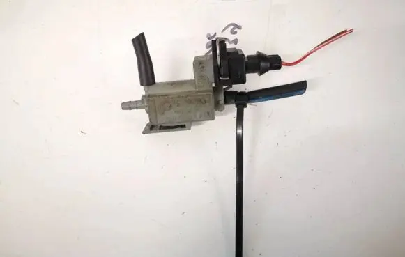 BMW 7 E65 E66 Turbo solenoid valve 7516376 70012400