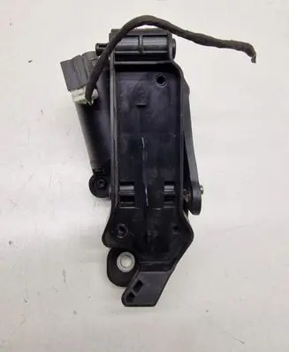 Lancia Thema Accelerator throttle pedal 05154105AD 321116D267A