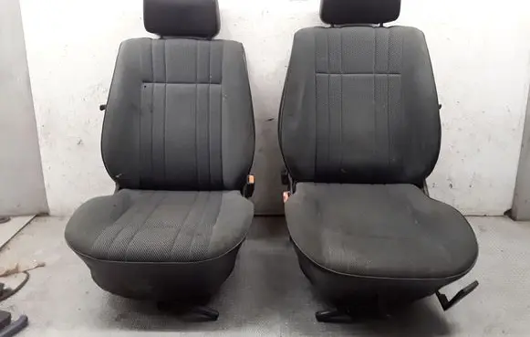 Volkswagen Golf II Seat set 