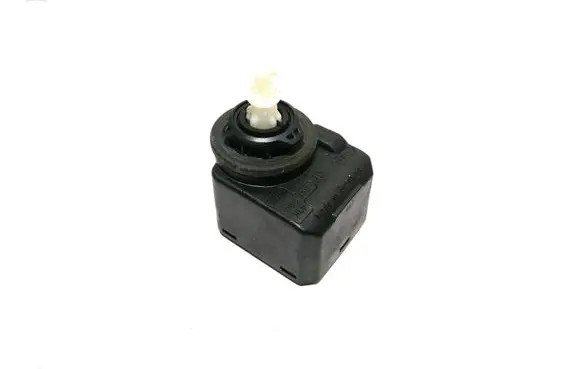 Audi A6 S6 C6 4F Headlight level adjustment motor 00883000