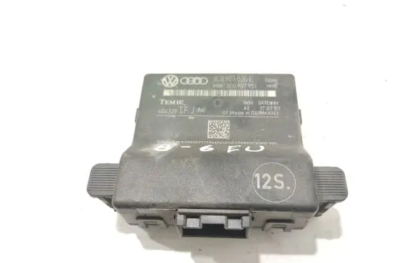 Volkswagen PASSAT B6 Gateway control module 3C0907530E 3C0907951