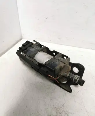 Volkswagen Golf VI Fuel injection high pressure pump 5N0906129B 1K0127023H