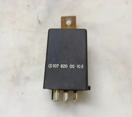 Mercedes-Benz W123 Other relay 1078200010