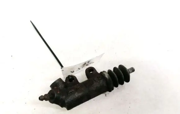 Toyota Avensis T250 Clutch master cylinder