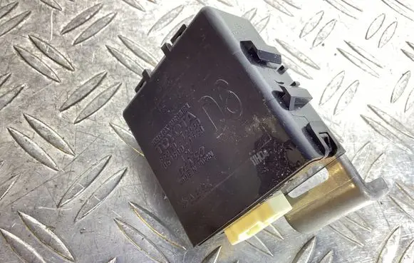 Door central lock control unit/module