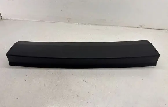 Dodge Hornet Tailgate/trunk upper cover trim 156155758 7MS41LXHAA