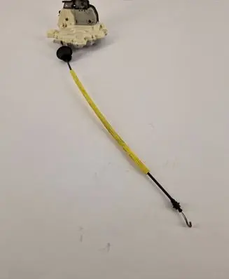 Audi A6 S6 C6 4F Rear door lock 