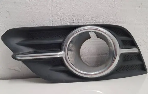 Opel Mokka Front fog light trim/grill 95470234