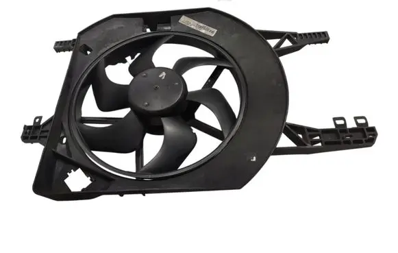 Opel Vivaro Radiator cooling fan shroud 8200151874