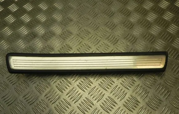 Mercedes-Benz S W222 Other sill/pillar trim element A2226808435 T7667