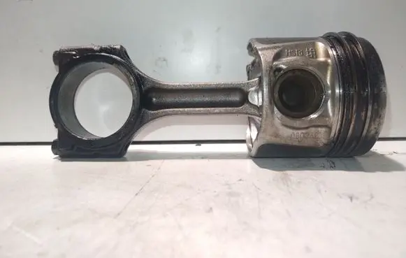 Renault Trafic III (X82) Piston 
