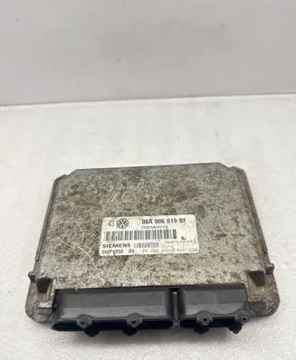 Volkswagen Golf IV Engine control unit/module 06A906019BF 5WP485804 5WP4858