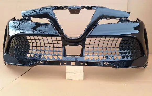 Alfa Romeo Giulia Front bumper 156174765