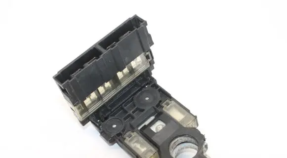 Nissan Juke I F15 Positive wiring loom 