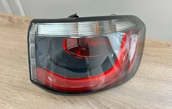 Rear/tail lights