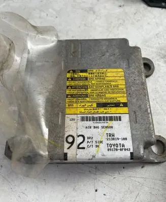 Toyota Corolla Verso AR10 Airbag control unit/module 891700F042 213819108