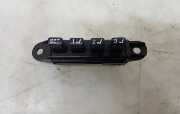 Lexus GS 300 350 430 450H Seat control switch 8492730060