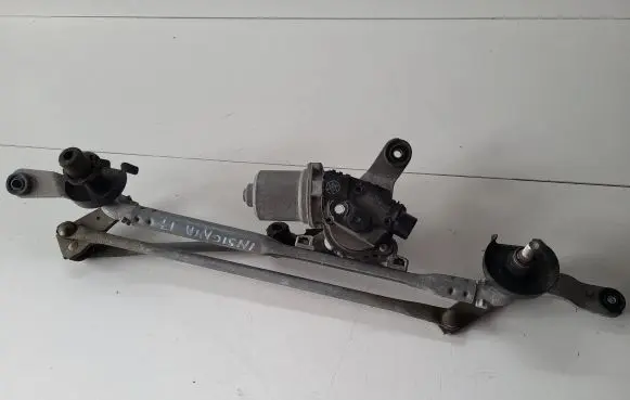 Opel Insignia B Wiper motor 13471429