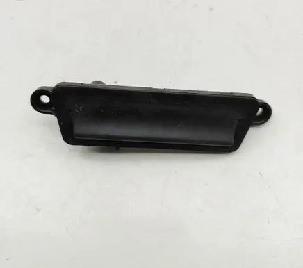 Tesla Model Y Juniper Tailgate/boot open switch button 201019100B