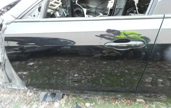 Maserati Ghibli Front door