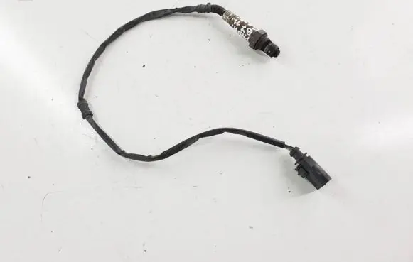 Volkswagen PASSAT B7 Lambda probe sensor 03C906262 0258010060