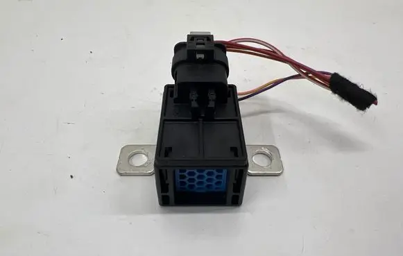 Mercedes-Benz CLA C118 X118 Battery relay fuse A0009827425