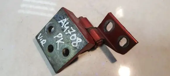 Peugeot Partner Front door upper hinge
