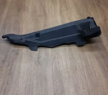 BMW X5 F15 Fender end trim 9245595