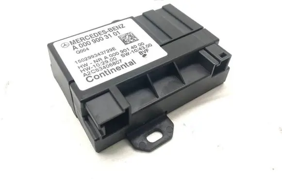Mercedes-Benz Sprinter W906 Fuel injection pump control unit/module A0009003101 A0009014000 150299343729E